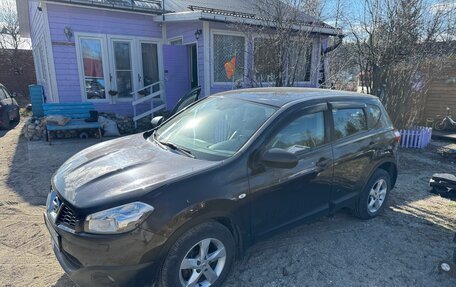 Nissan Qashqai, 2011 год, 1 090 000 рублей, 2 фотография