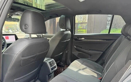 Volkswagen Golf VIII, 2021 год, 1 400 200 рублей, 10 фотография