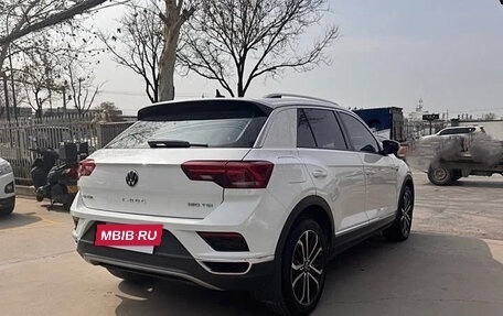 Volkswagen T-Roc I, 2021 год, 1 300 200 рублей, 4 фотография