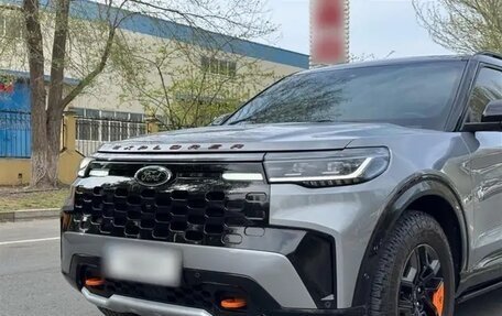 Ford Explorer VI, 2023 год, 5 800 000 рублей, 4 фотография