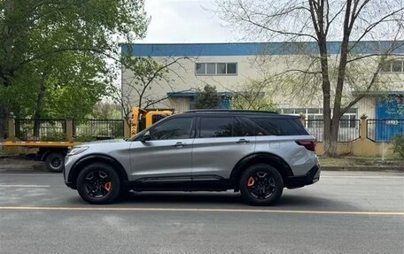 Ford Explorer VI, 2023 год, 5 800 000 рублей, 5 фотография