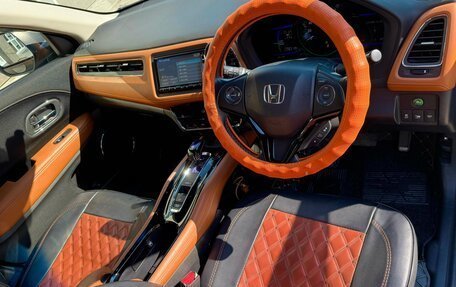 Honda Vezel, 2015 год, 1 430 000 рублей, 9 фотография