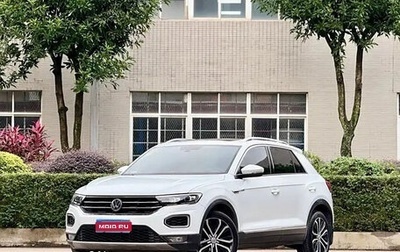 Volkswagen T-Roc I, 2021 год, 1 475 800 рублей, 1 фотография