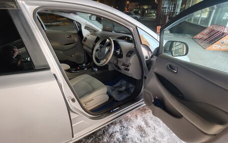 Nissan Leaf I, 2013 год, 700 000 рублей, 3 фотография