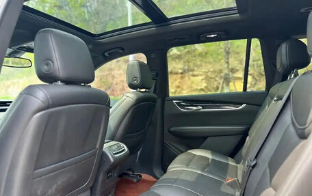 Cadillac XT6 I, 2021 год, 2 900 000 рублей, 6 фотография