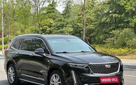 Cadillac XT6 I, 2021 год, 2 900 000 рублей, 3 фотография
