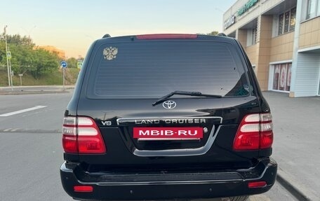 Toyota Land Cruiser 100 рестайлинг 2, 2003 год, 1 700 000 рублей, 4 фотография