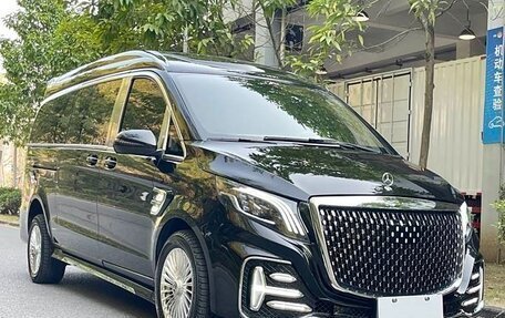Mercedes-Benz Vito, 2022 год, 5 500 100 рублей, 1 фотография