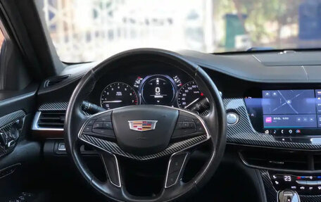 Cadillac CT6 I, 2021 год, 2 600 000 рублей, 12 фотография