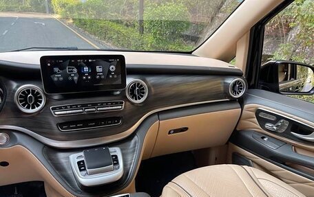 Mercedes-Benz Vito, 2022 год, 5 500 100 рублей, 15 фотография