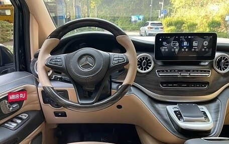 Mercedes-Benz Vito, 2022 год, 5 500 100 рублей, 12 фотография