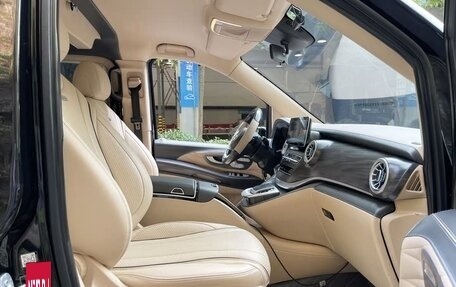 Mercedes-Benz Vito, 2022 год, 5 500 100 рублей, 19 фотография