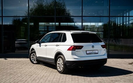 Volkswagen Tiguan II, 2020 год, 2 700 000 рублей, 6 фотография