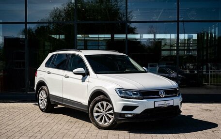 Volkswagen Tiguan II, 2020 год, 2 700 000 рублей, 5 фотография