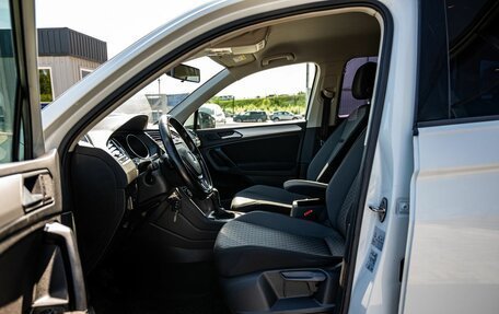 Volkswagen Tiguan II, 2020 год, 2 700 000 рублей, 12 фотография