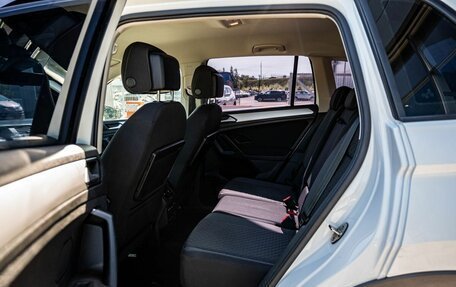 Volkswagen Tiguan II, 2020 год, 2 700 000 рублей, 14 фотография
