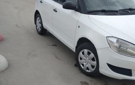 Skoda Fabia II, 2012 год, 396 000 рублей, 2 фотография