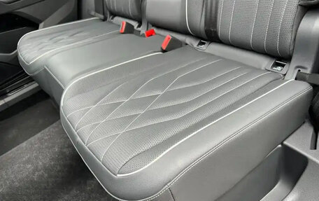 Volkswagen Tiguan II, 2024 год, 3 450 000 рублей, 22 фотография