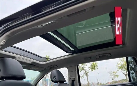 Volkswagen Tiguan II, 2024 год, 3 450 000 рублей, 27 фотография