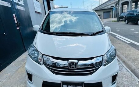 Honda Freed I, 2015 год, 1 102 027 рублей, 2 фотография