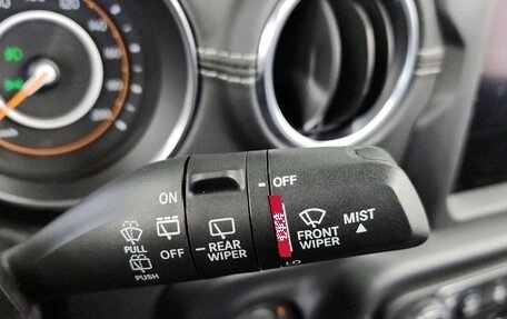 Jeep Wrangler, 2021 год, 2 970 000 рублей, 8 фотография
