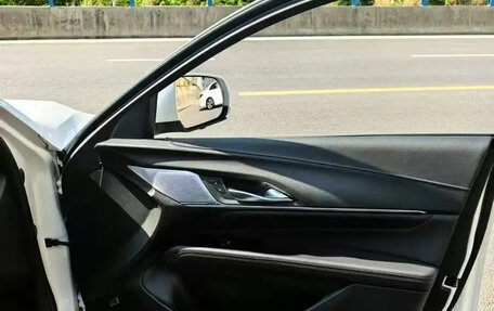 Cadillac CT4 I, 2020 год, 1 900 000 рублей, 10 фотография