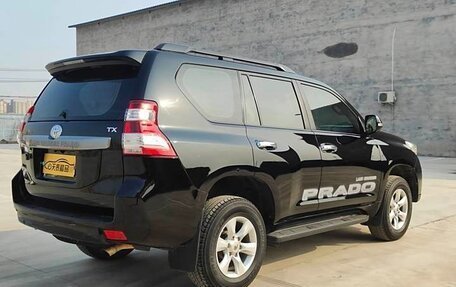 Toyota Land Cruiser Prado 150 рестайлинг 2, 2018 год, 4 410 000 рублей, 4 фотография