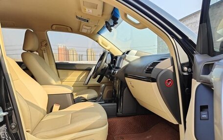 Toyota Land Cruiser Prado 150 рестайлинг 2, 2018 год, 4 410 000 рублей, 15 фотография