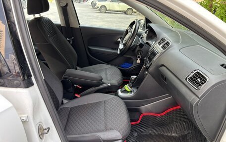 Volkswagen Polo VI (EU Market), 2018 год, 1 300 000 рублей, 6 фотография