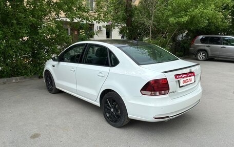 Volkswagen Polo VI (EU Market), 2018 год, 1 300 000 рублей, 2 фотография