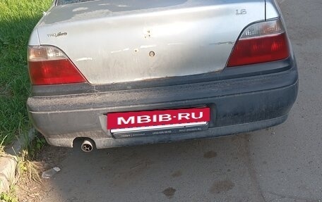 Daewoo Nexia I рестайлинг, 2002 год, 135 000 рублей, 2 фотография