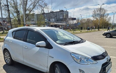 Toyota Aqua I, 2016 год, 890 000 рублей, 3 фотография