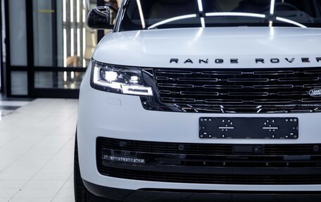 Land Rover Range Rover IV рестайлинг, 2023 год, 22 000 000 рублей, 3 фотография