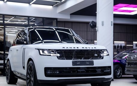 Land Rover Range Rover IV рестайлинг, 2023 год, 22 000 000 рублей, 2 фотография