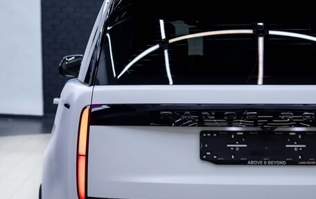 Land Rover Range Rover IV рестайлинг, 2023 год, 22 000 000 рублей, 9 фотография