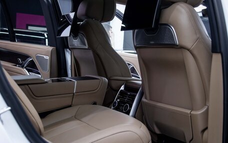 Land Rover Range Rover IV рестайлинг, 2023 год, 22 000 000 рублей, 34 фотография