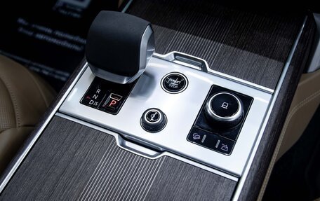 Land Rover Range Rover IV рестайлинг, 2023 год, 22 000 000 рублей, 27 фотография