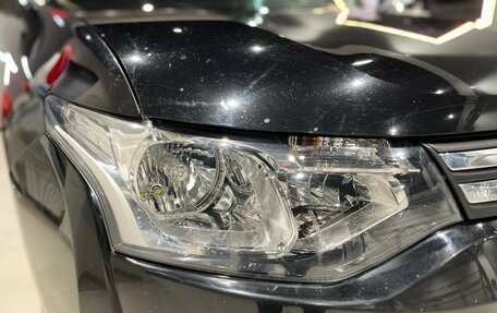 Mitsubishi Outlander III рестайлинг 3, 2013 год, 1 675 000 рублей, 9 фотография