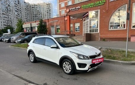 KIA Rio IV, 2018 год, 1 240 000 рублей, 2 фотография