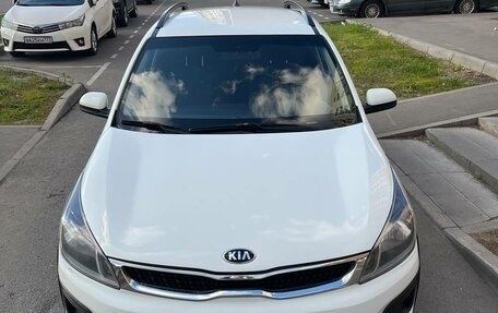 KIA Rio IV, 2018 год, 1 240 000 рублей, 5 фотография