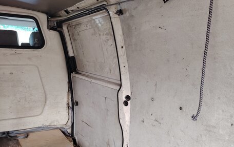 Volkswagen Transporter T4, 2003 год, 710 000 рублей, 8 фотография