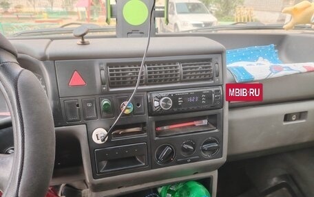 Volkswagen Transporter T4, 2003 год, 710 000 рублей, 6 фотография