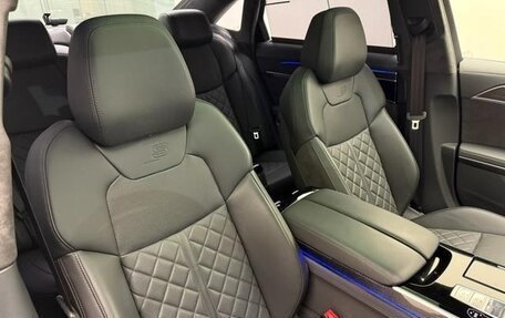 Audi S8, 2021 год, 10 048 500 рублей, 13 фотография