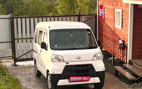 Daihatsu Hijet X, 2018 год, 780 000 рублей, 12 фотография