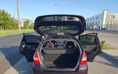 Honda Jazz I рестайлинг, 2007 год, 600 000 рублей, 22 фотография