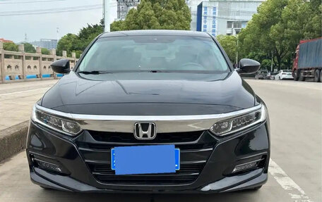 Honda Accord IX рестайлинг, 2020 год, 1 700 000 рублей, 2 фотография