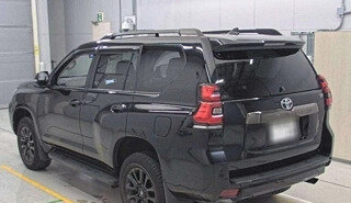 Toyota Land Cruiser Prado 150 рестайлинг 2, 2021 год, 3 880 000 рублей, 2 фотография