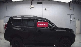 Toyota Land Cruiser Prado 150 рестайлинг 2, 2021 год, 3 880 000 рублей, 5 фотография