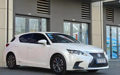 Lexus CT I рестайлинг, 2020 год, 2 230 000 рублей, 2 фотография