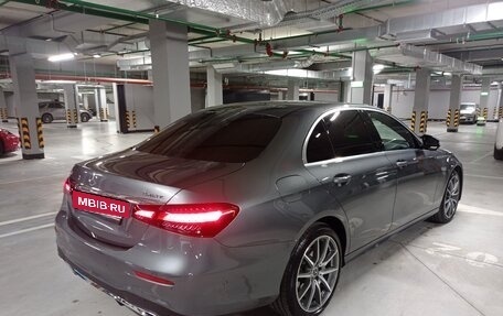 Mercedes-Benz E-Класс, 2022 год, 6 500 000 рублей, 5 фотография